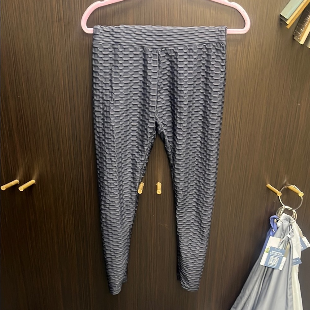 Sofia by Sofia Vergara Textured Gray Leggings